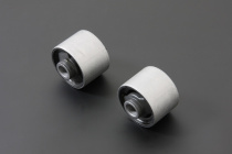 Subaru Impreza WRX 07-11 / WRX/STI 14+ / Legacy 09-14 / Levorg 14+ Bakre Diffbussning - Nedre Sida (Förstärkta Gummibussningar) 2 Delar/Set Hardrace